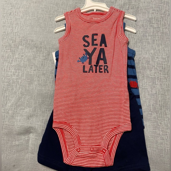 Carter’s 12 month onesie and tank top/shorts set NWT - Picture 8 of 10